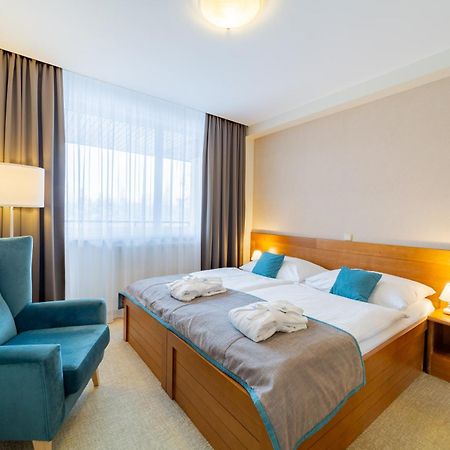 Kontakt Wellness Hotel Tatranská Lomnica Eksteriør billede