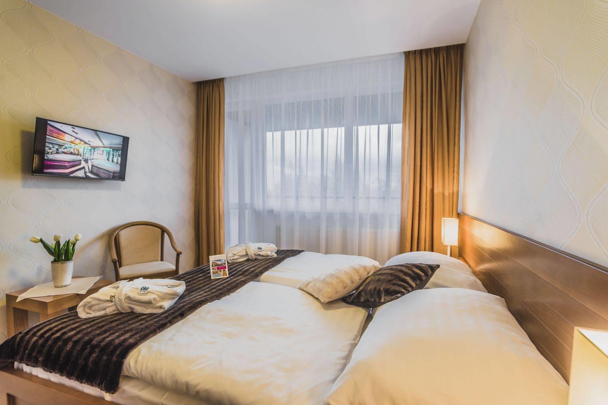 Kontakt Wellness Hotel Tatranská Lomnica Eksteriør billede